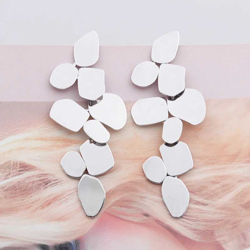 Long Exaggerated Hanging Earrings for Women Multi-layers Irregular Metal Piece Pendants Drop Earrings pendientes mujer 2024 Y250812