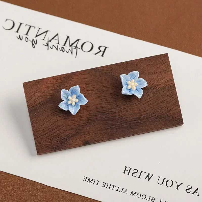Resin Blue Camellia Stud Earring for Women New Trend Sweet Jewelry Accessory Wedding Christmas Gift Y250812