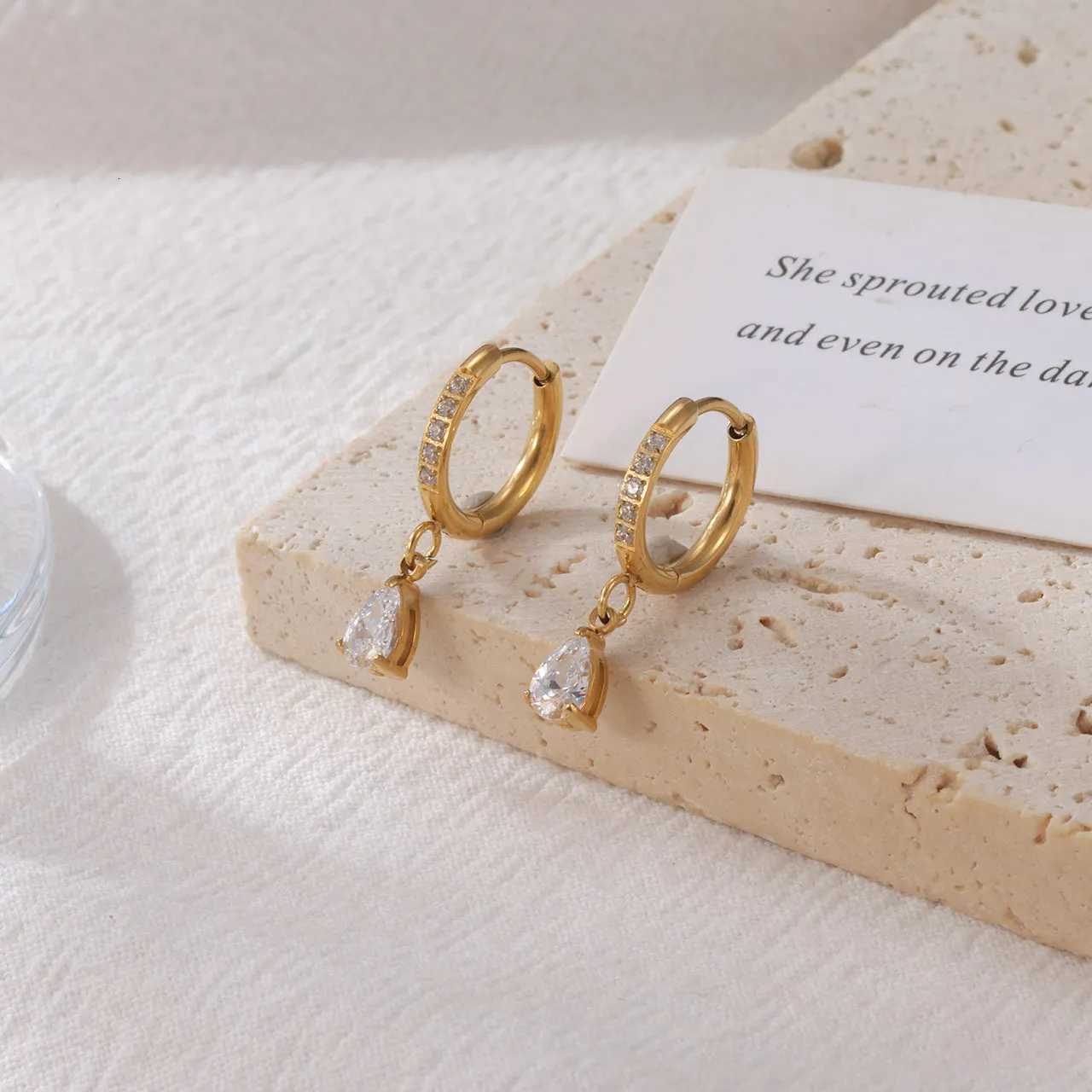 Delicate Shiny Inlaid Zircon Water Droplets Stud Earrings 18K Golden Plated Stainless Steel High Quality Waterproof Jewelry Y250812