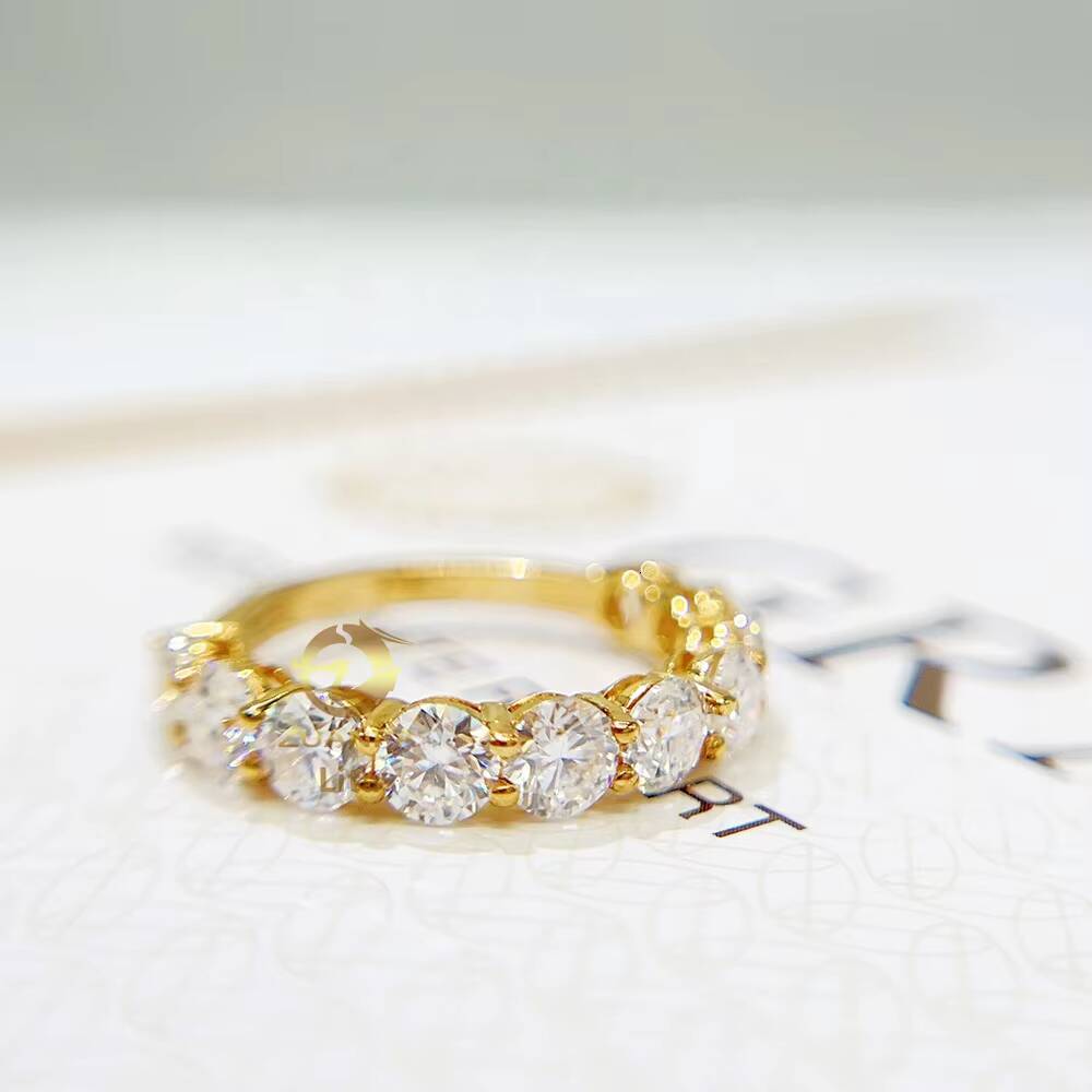 Fashion Basket Set D/VVS Round 4.0mm Semi-Eternal Silicon Stone Ring with 18k Gold Ring