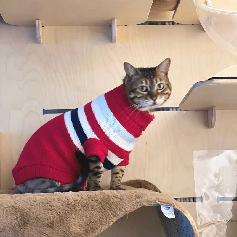 Dog Sweater Winter Knitted Dog Jumpers For Small Large Dogs Designer Cat Chihuahua Warm Clothes For Small Breeds Dogs Christmas XJ250813