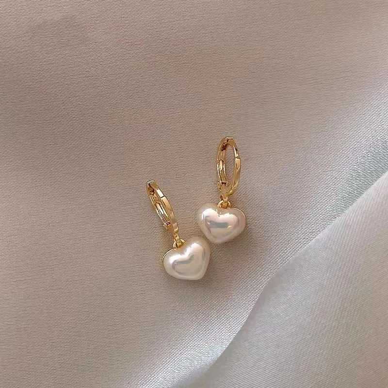 Classic Design Pearl Heart Pendant Earrings 2024 Fashion Jewelry Party Girls Sweet Temperament Accessories For Womens Earrings Y250812