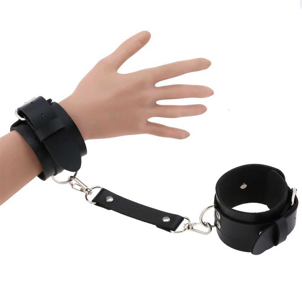 Adult Sex Handcuffs Punk Gothic Leather Bracelet Adjustable Cuff Bracelets Bondage Cosplay Sex Products Couples Sexy Accessories XJ250813