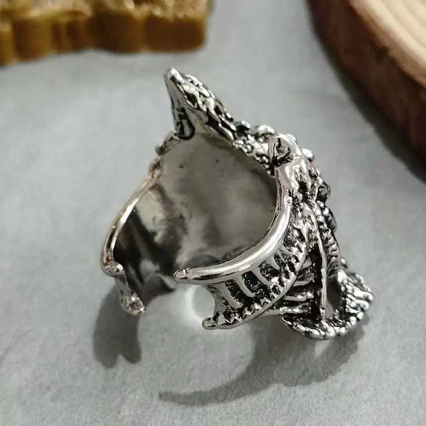 Dragon Rings Gothic Punk Style Pterosaur Wings Opening Adjustable Rings for Men Women Vintage Jewelry Accessories Gifts W250812