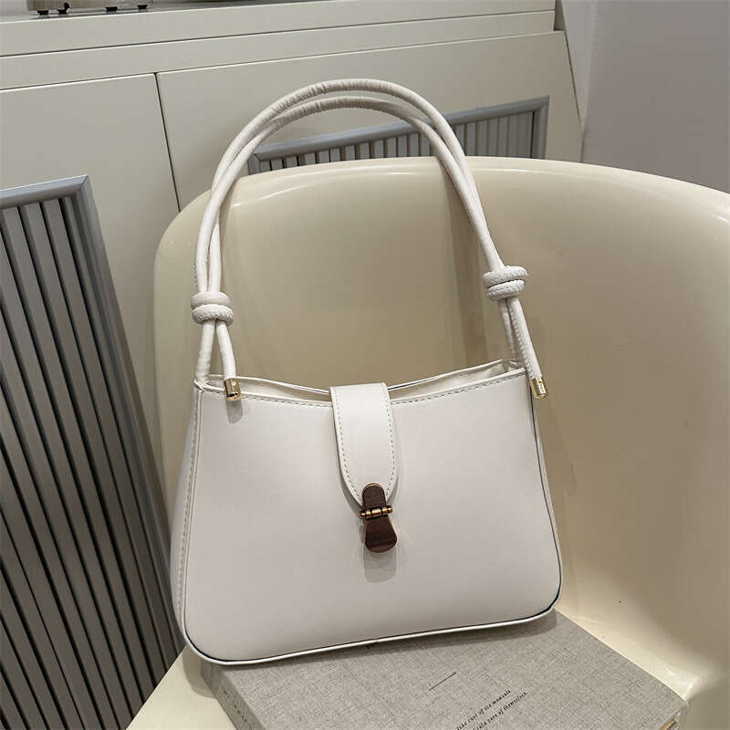 2025 Designer bag Luxury bag New Fashion Large Capacity Versatile Commuter Single Shoulder Crossbody Underarm Women's Bag