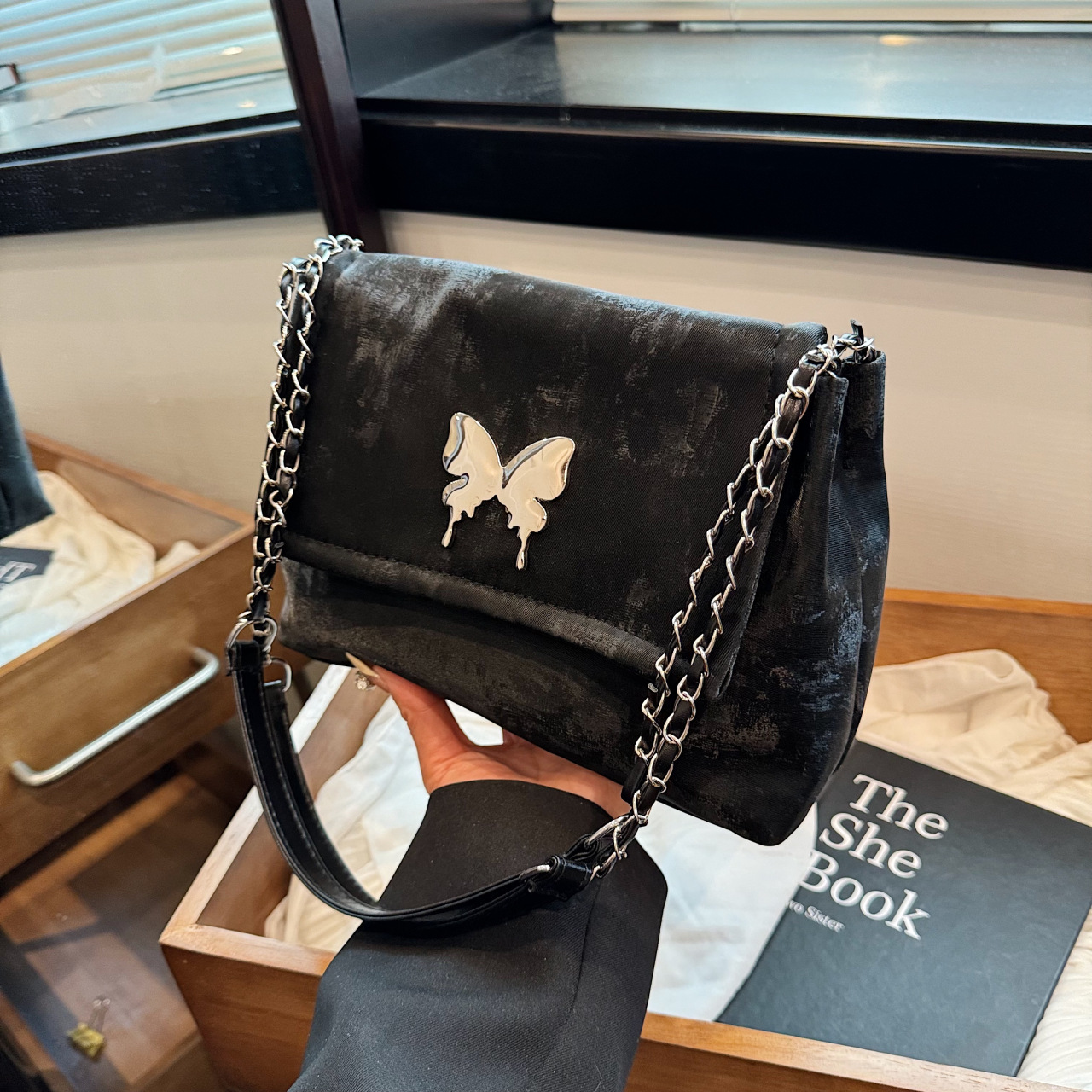 2025 New Bow Underarm Bag Designer Fashion Shoulder Bag