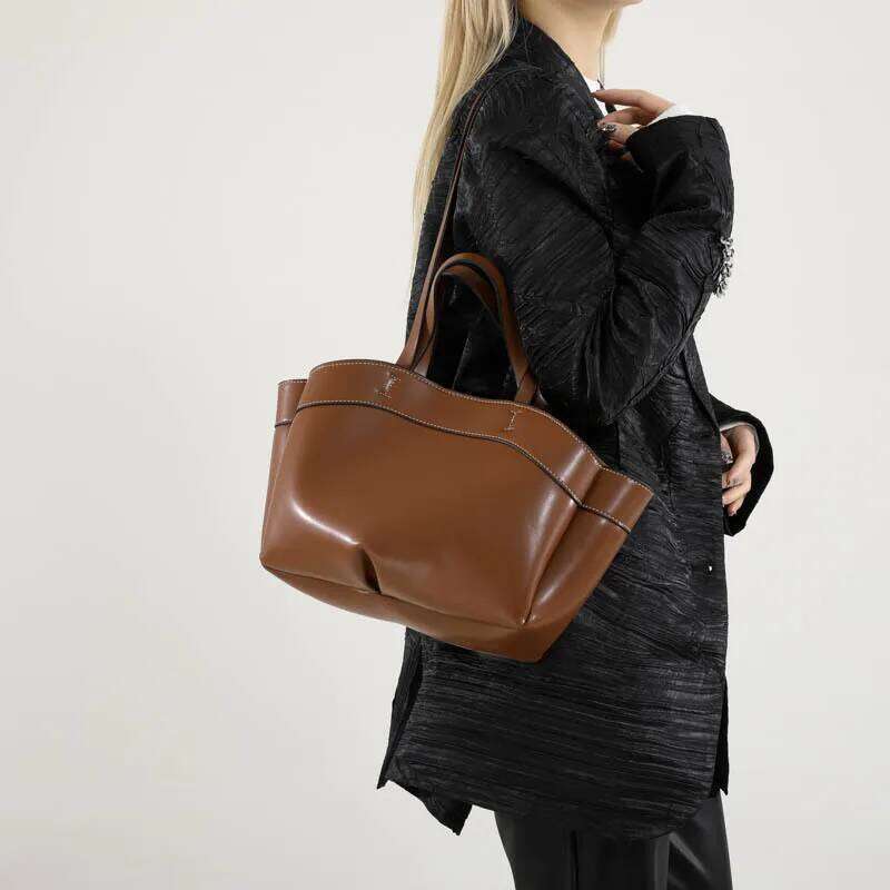 Fashion Leather Large Capacity Handbags Designer Letters Shoulder Crossbody Bags Big Women Tote Bag Shopper