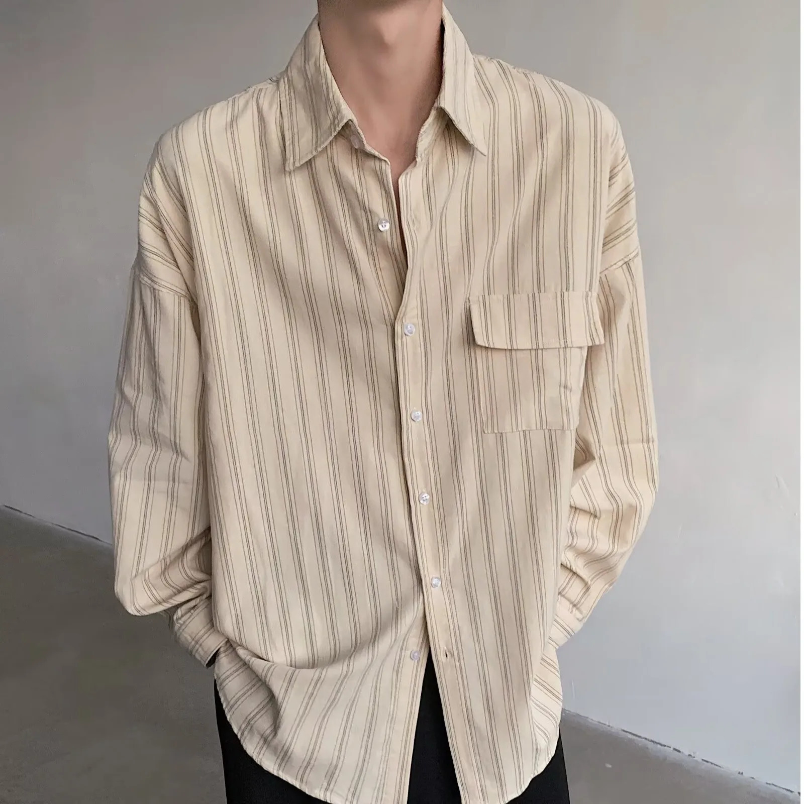 Mens Striped long-sleeved Shirt Korea Style Button Up Harajuku Fashion Oversize Blouse High Quality Shirt for Men 250813