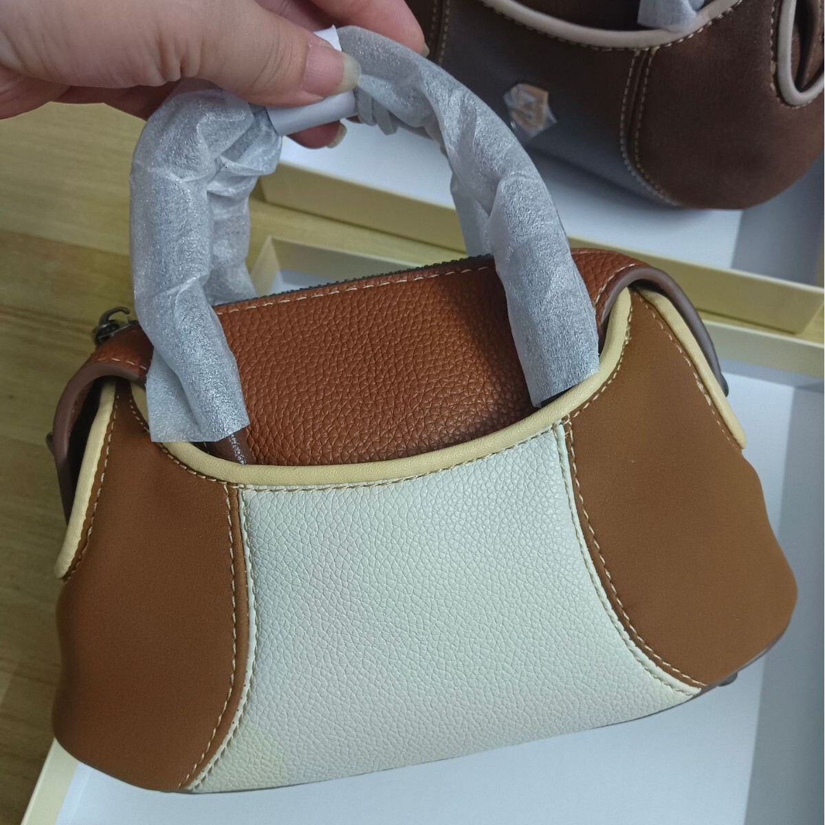 Boston bag 2025 new designer handbag women's crossbody bag