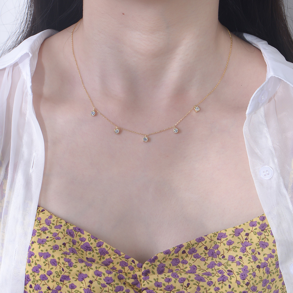 Pure Sier Simple Versatile Zircon Collarbone Chain INS Geometric Small Square Inlaid Dia Pendant Necklace