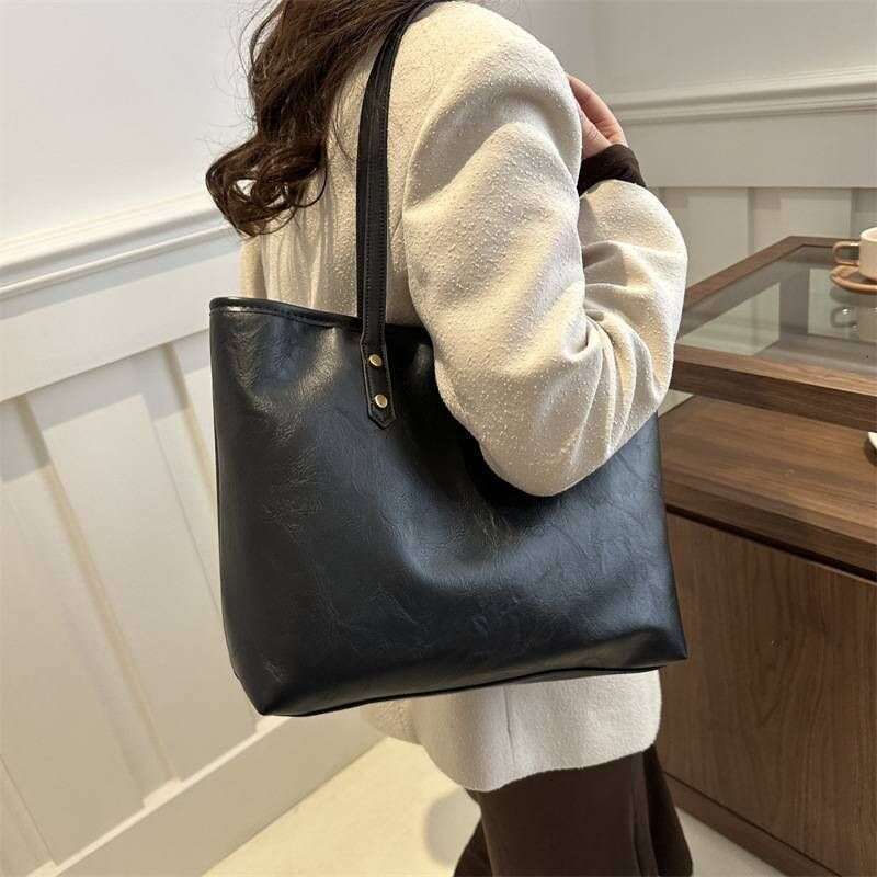 Vintage-inspired Large-capacity Underarm Tote Bag Women, 2024 New Stylish And Unique Shoulder Bag, Perfect For