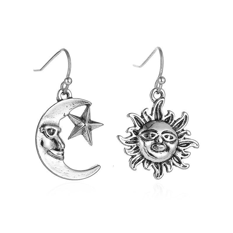 New Sun Moon Asymmetric Human Face Earrings For Women Ethnic Style Vintage Feel Ear Jewelry