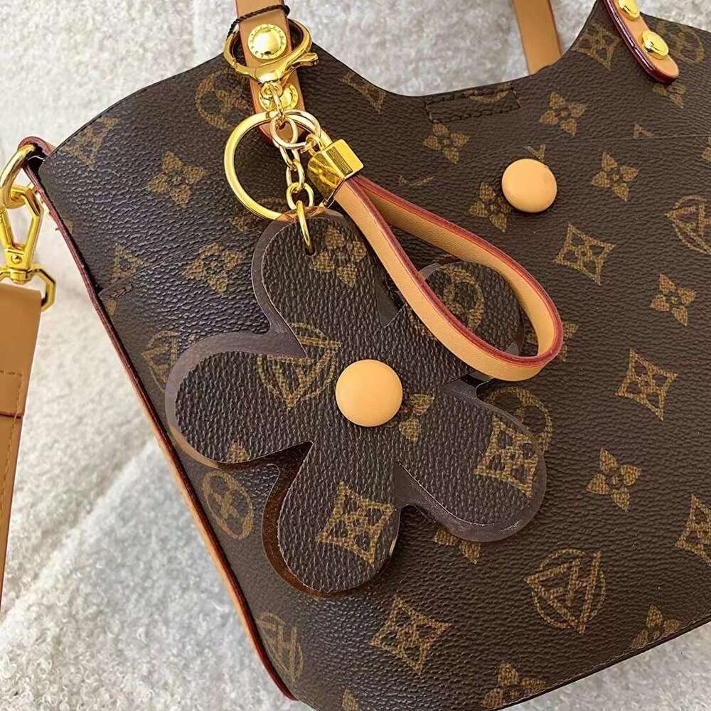 DHessentials Korean Style Basket Bag - Fashionable Tote Shoulder Bag for Women, Large Capacity PVC Handbag with Bow (4 Colors)