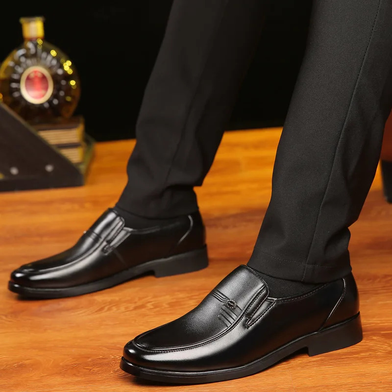 Men Leather Shoes Formal Business Elderly Shoes Black Round Toe Casual Simple Work Comfortable Large Size Men Shoes 250814
