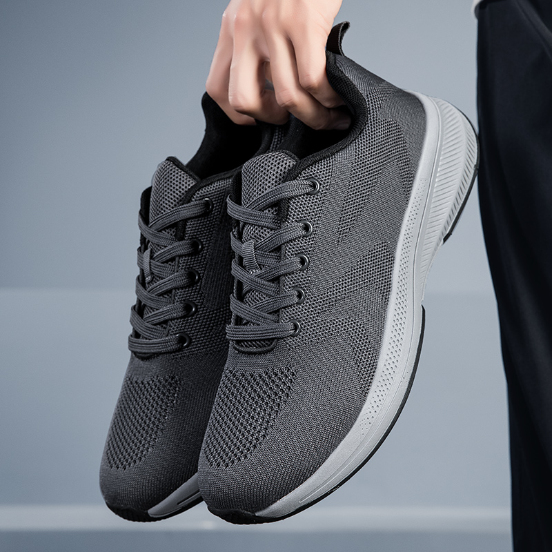 2025 New lightweight mesh sports for men, anti-slip soft sole leisure walking shoes