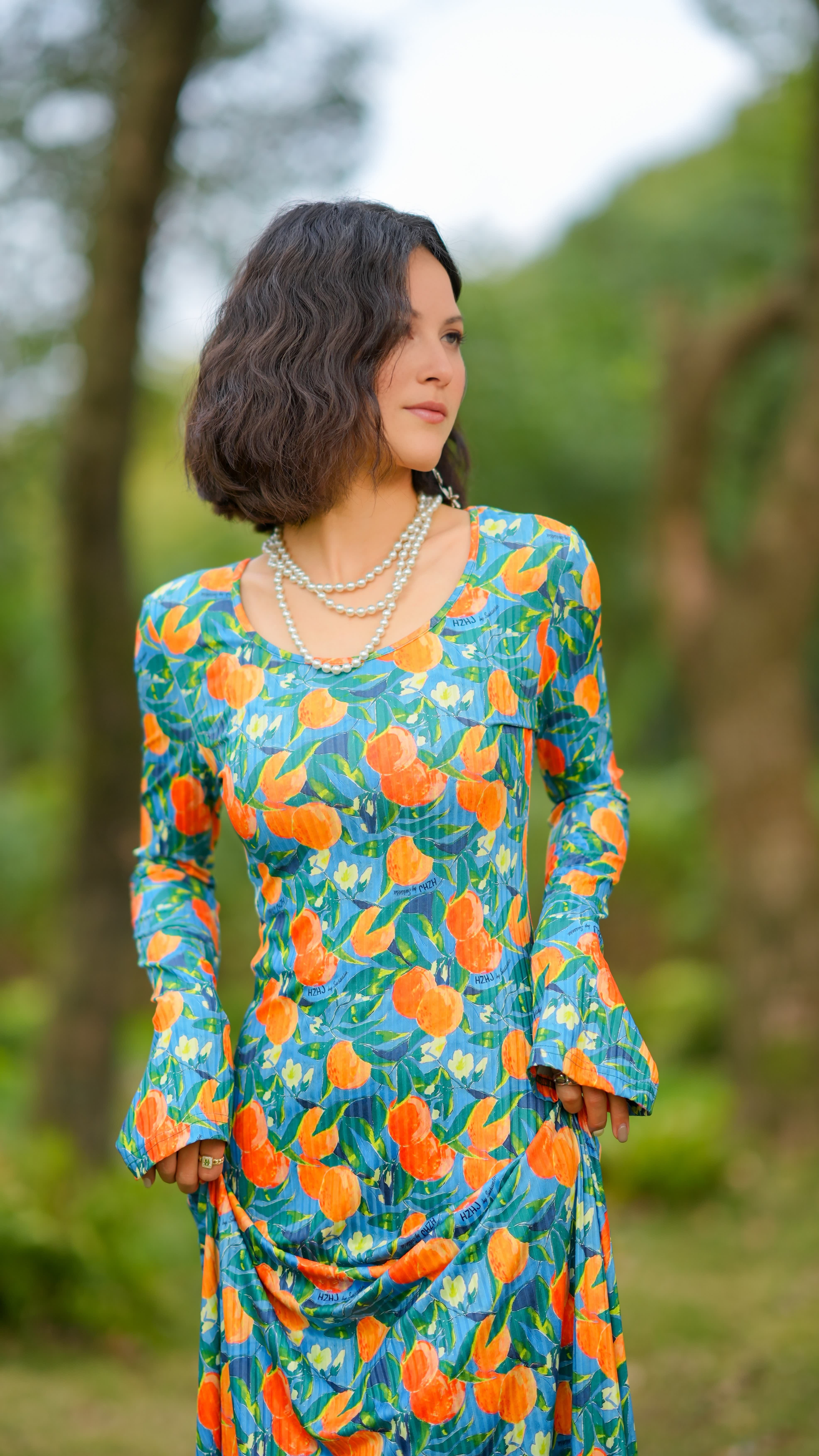 Summer luxury new original design green orange dress long sleeved floral french style fashion show for commuting be gift for mom and friend.