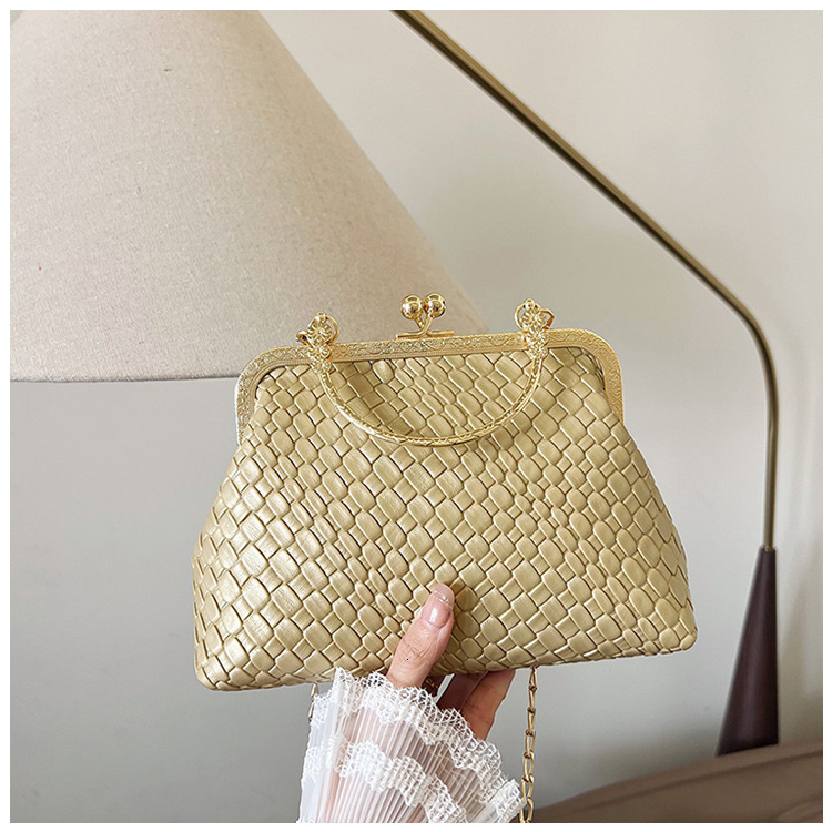 Luxury Brand Designer Bag Fashion Woven Shell Bag 2024 New Chain Princess Bag Fresh Handbag Mini Shoulder Bag Women's Bag