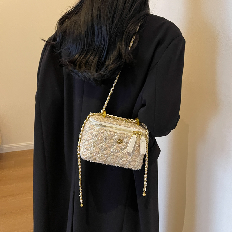 Wool Fashion Women's Shoulder Crossbody Bag Free Shipping Designer New Luxury Mini Handbag Autumn And Winter Casual Chain Casual Makeup Bag