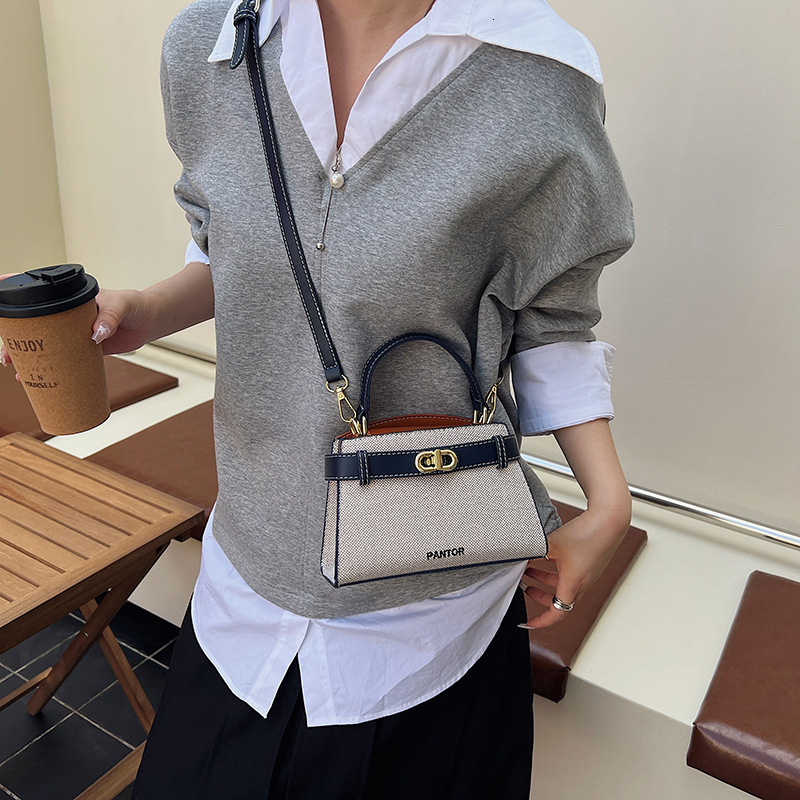Free Shipping Women's Designer Handbag 2025 New Small Square Bag Fashionable High-quality Multifunctional High-end Feeling Crossbody Bag High-end