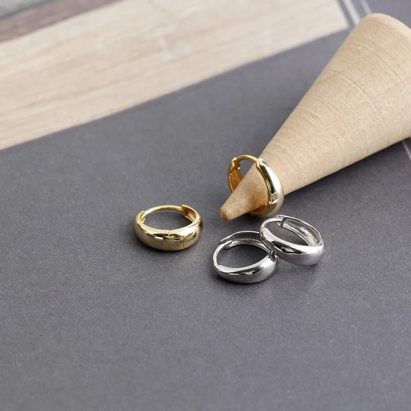 WANTME 925 Sterling Silver Simple Wide Gothic Hoop Earrings for Women European Unisex Piercing Rock Jewelry Ear Buckles 250812