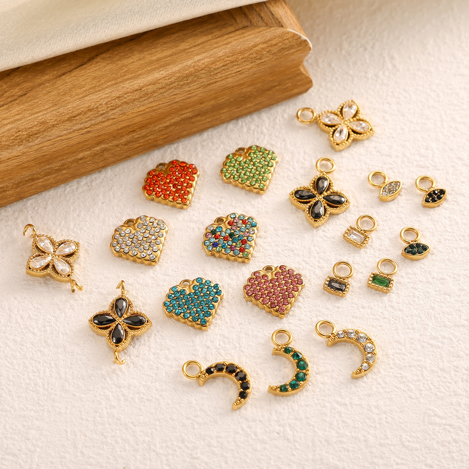 Charms 10pcs Cubic Zirconia Pave Fleur De Lis American Football Mix Charm Exquisite Pendant Bundle for Women Necklace Bracelet Making 230907