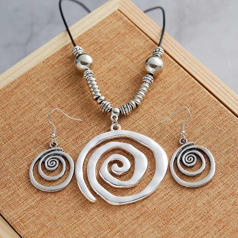 Vintage Ethnic Style Exaggerated Spiral Vortex Pendant Necklace Earrings for women Unisex Boho Fashion Jewelry Accessories 250812