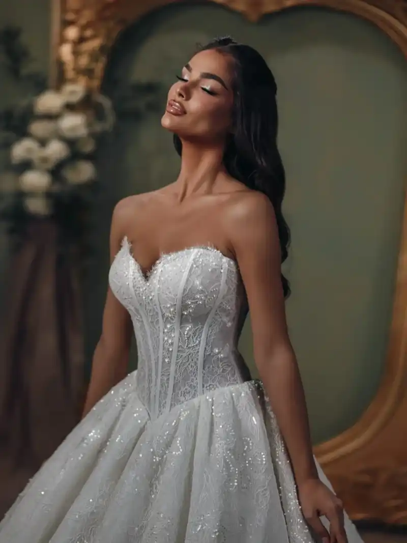 Elegant Lace Pearls Wedding Dresses Strapless Bridal Gowns with Jacket A Line Customized Princess Bride Dress Custom Made Bridal Plus Size Vestidos De