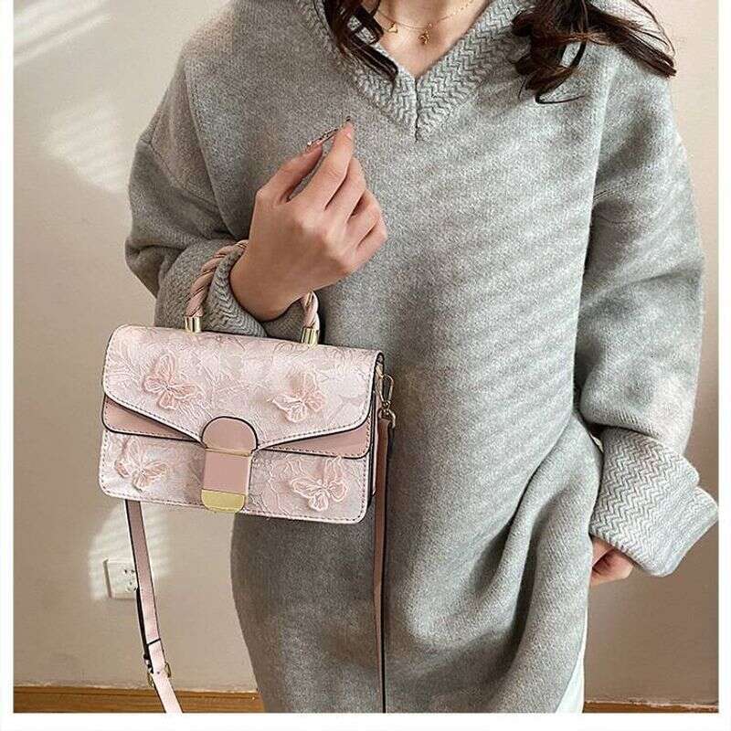 Fashion Women Senior Sense Embroidery Small Square Hard Handbag New Single Shoulder Crossbody Temperament Female Bag
