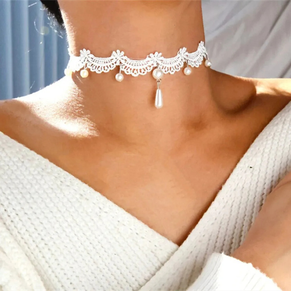 Vintage Fashion Black Lace HeartShape Artificial Pearl Pendant Necklace Female Women Sexy Simple Choker Ladies Party Jewelry 250811