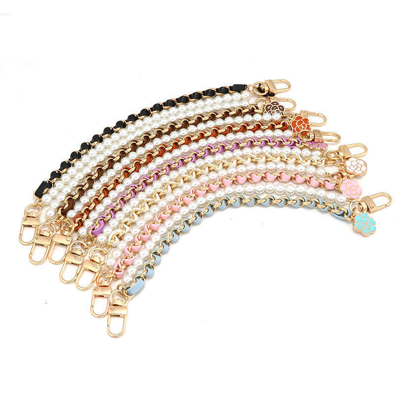Bag Charms Designer Luxury charm for women Fashion Camellia Pearl Leather Chain Handbag Pendant men bags Accessories