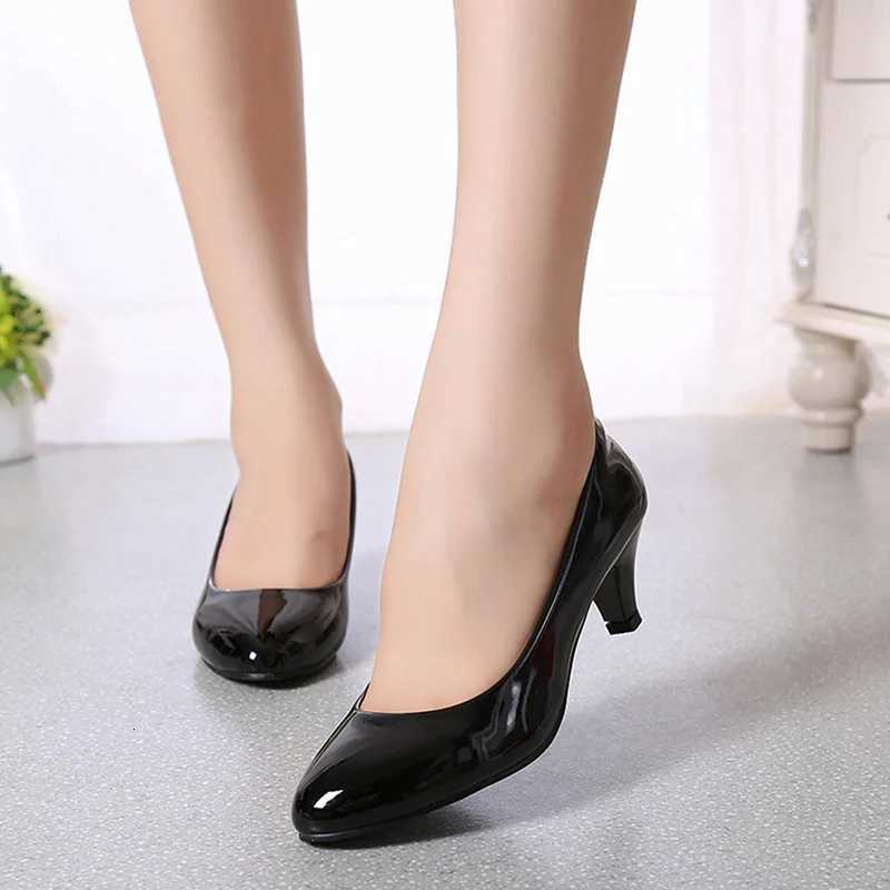 Female Pumps Nude Shallow Mouth Women Shoes Fashion Office Work Wedding Party Shoes Ladies Low Heel Shoes for Women Autumn W250814