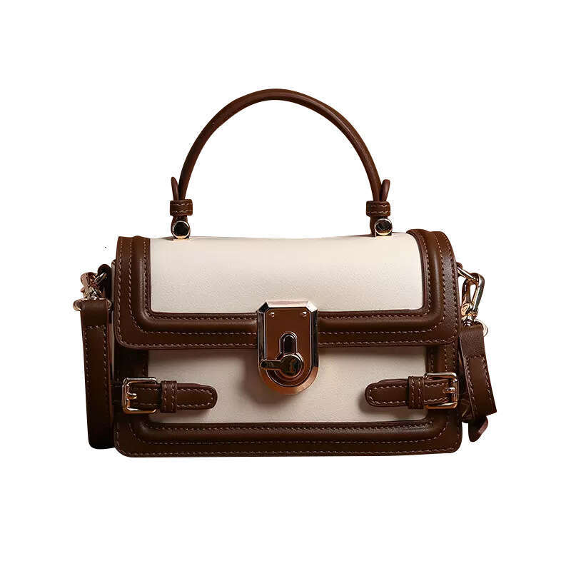 Colored Handheld Box for Spring 2024 Versatile Women's One Shoulder Bag, Small and end, High Sense Crossbody Bag