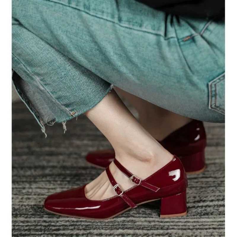 Spring Autumn Women Double Buckle Mary Janes Shoes Patent Leather Dress Square Head Square Heel Solid Color Womens Pumps W250814