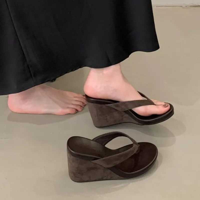 New Slippers Summer Shoes Women Wedges Sandals Slides Beach Home Slippers Women Flip Flops Memory Foam Slippers Womens Shoes W250814