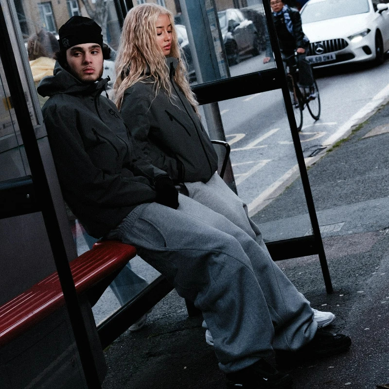 Y2K Trendy Joggers Street Retro Streamlined Seams Embroidery Unisex Sweatpants Hip Hop Harajuku Oversized Fit Casual Pants 250813