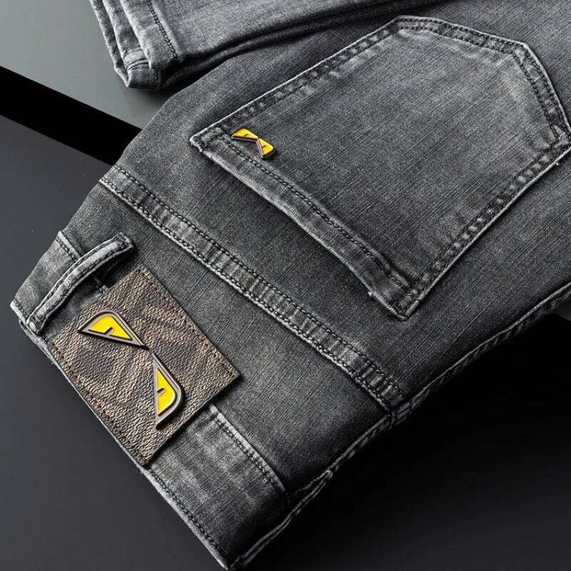 2024 spring and summer new high-end affordable fashion jeans men's stretch denim slim fit tapered casual trousers