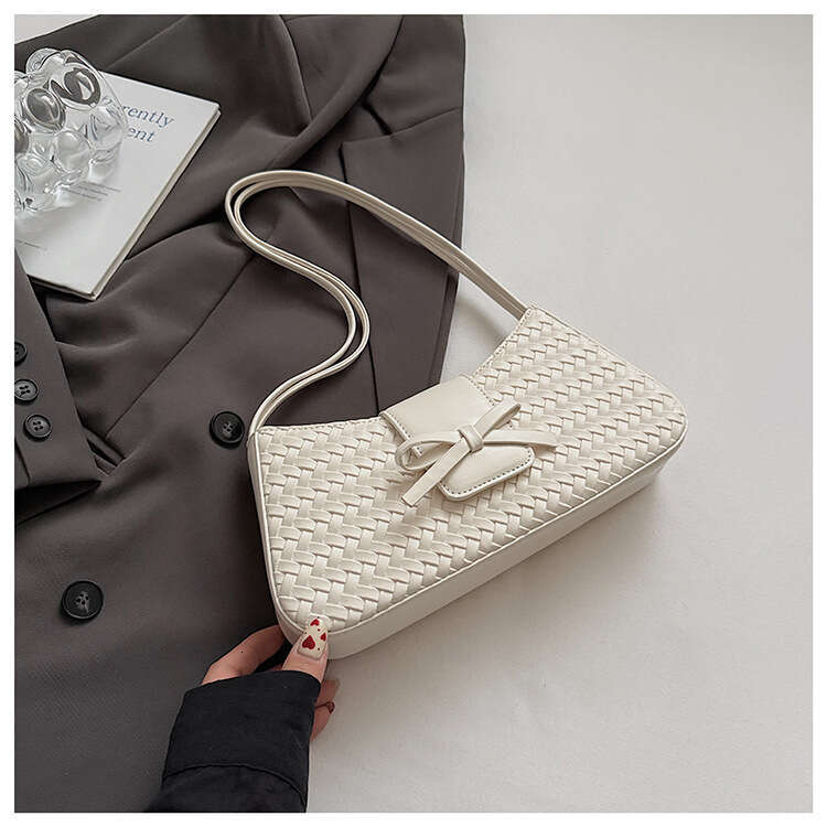 2025 Design Underarm For Women, Cute And Versatile Fashionable Commuter Texture Single Shoulder Bag