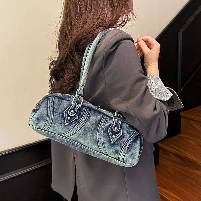 2025 New Fashion Bags Designer Women Distressed Denim Underarm Women's Handbag Bowling Trendy Boston Bag