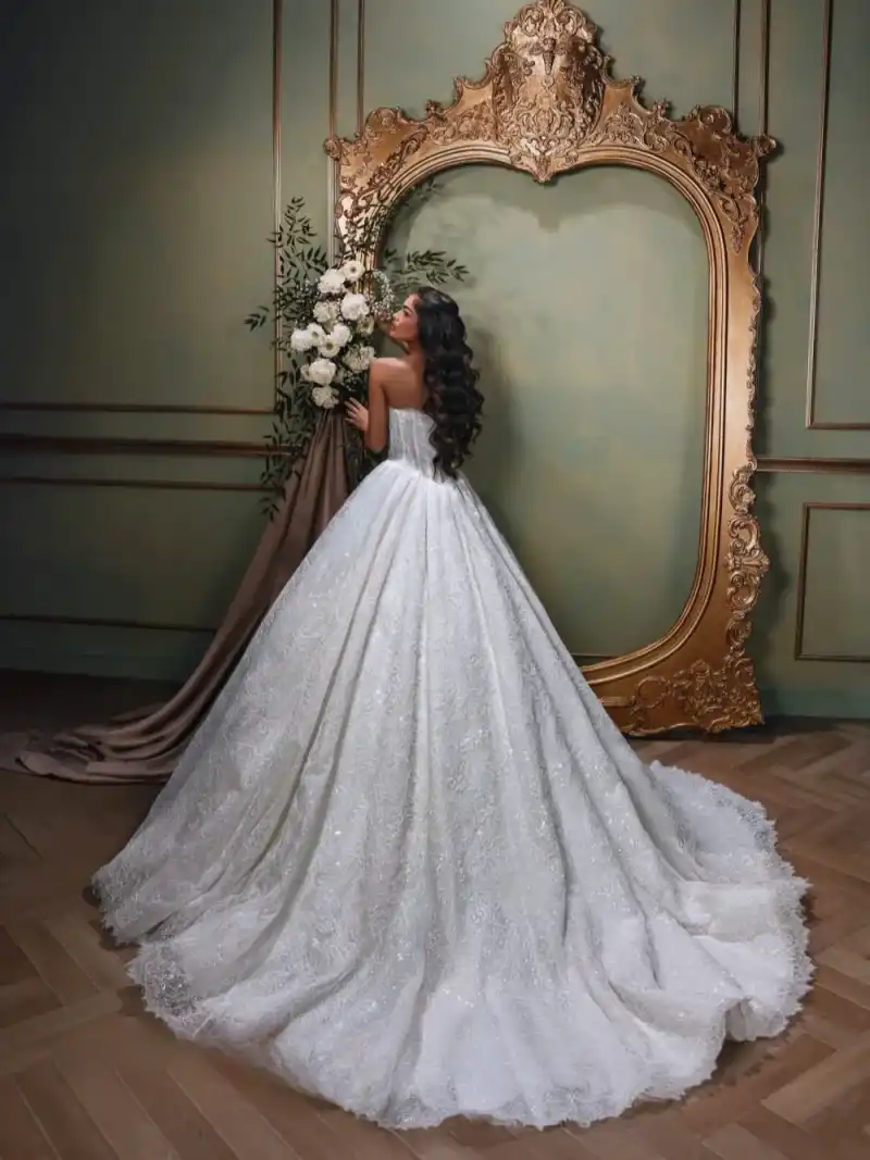 Elegant Lace Pearls Wedding Dresses Strapless Bridal Gowns with Jacket A Line Customized Princess Bride Dress Custom Made Bridal Plus Size Vestidos De