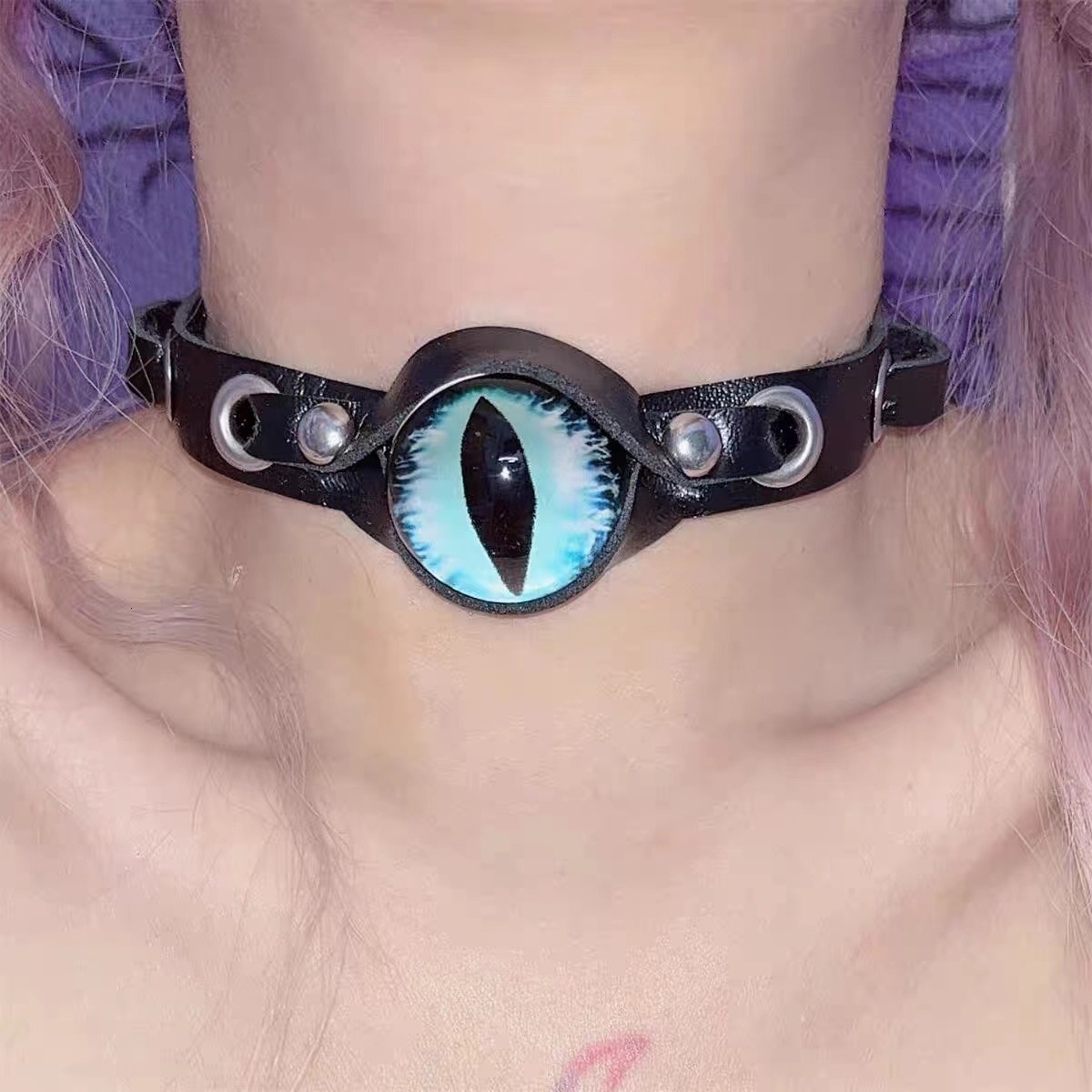 Gothic Style Demon Eye Choker Necklace for Women, Exaggerated Necklace, Halloween Accessories, Niche High-End Clavicle Chain