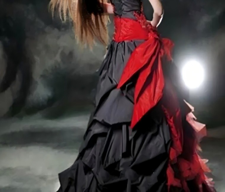 Red and Black Gothic Wedding Dresses Sweetheart Bow Lace Draped Taffeta Vintage Bridal Gowns vestido de noiva Custom