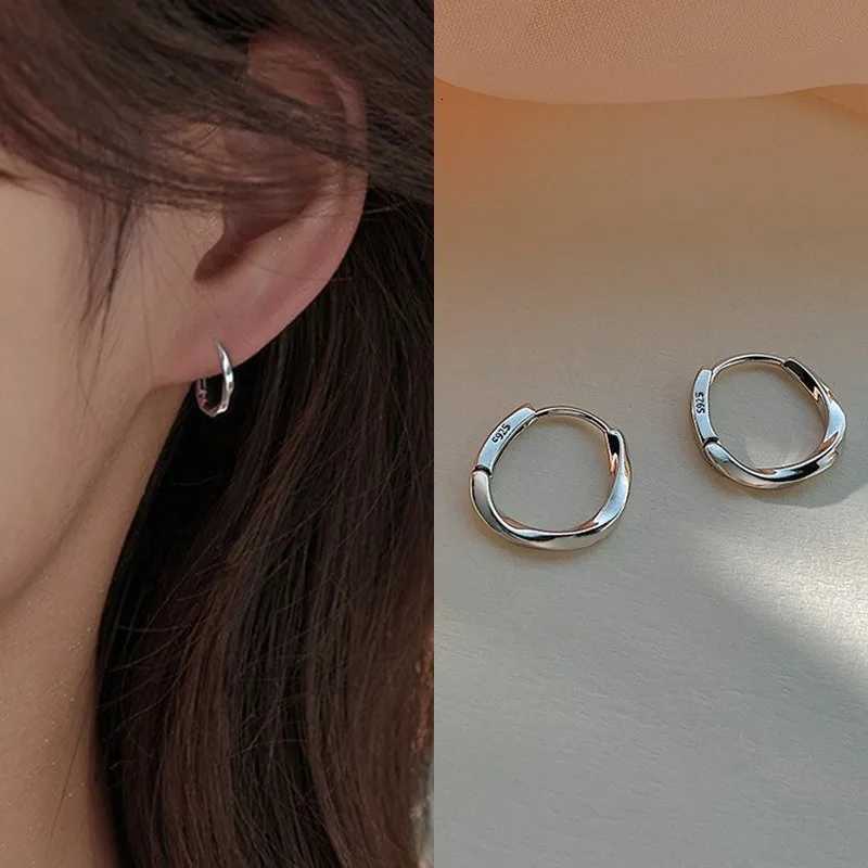 925 Sterling Silver Round Stud Earrings for Women Simple Inlaid Design Hoops Earrings Wedding Party Jewelry Accessories Gifts XJ250814