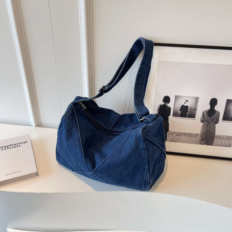 New Korean Lazy Style Bags Designer Women Denim Elegant Large Capacity Shoulder Pillow Women's Commuting Crossbody Bag