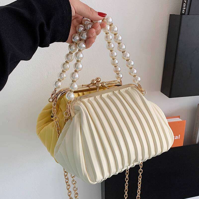 2060 High-End Pearl for Women Spring Summer 2025 NEW free shipping New Fashion Chain Versatile Crossbody Shell Bag