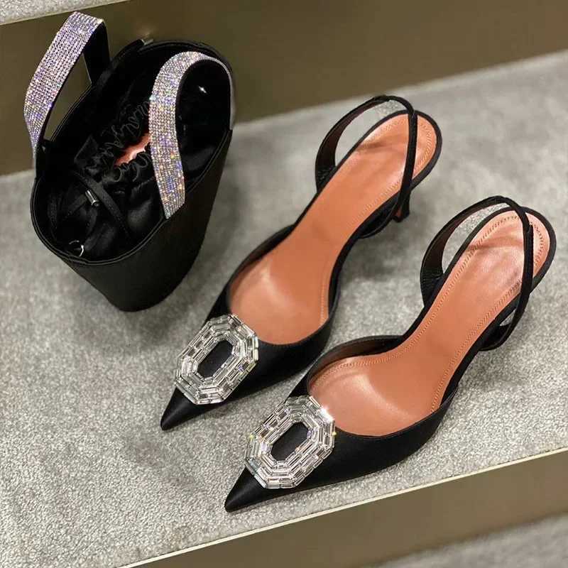 Women High Heels Water Diamond Buckle Toe Sandals New Pointed Thin Heel Hollow Banquet High Heels Platform Sandals Women Shoes W250814
