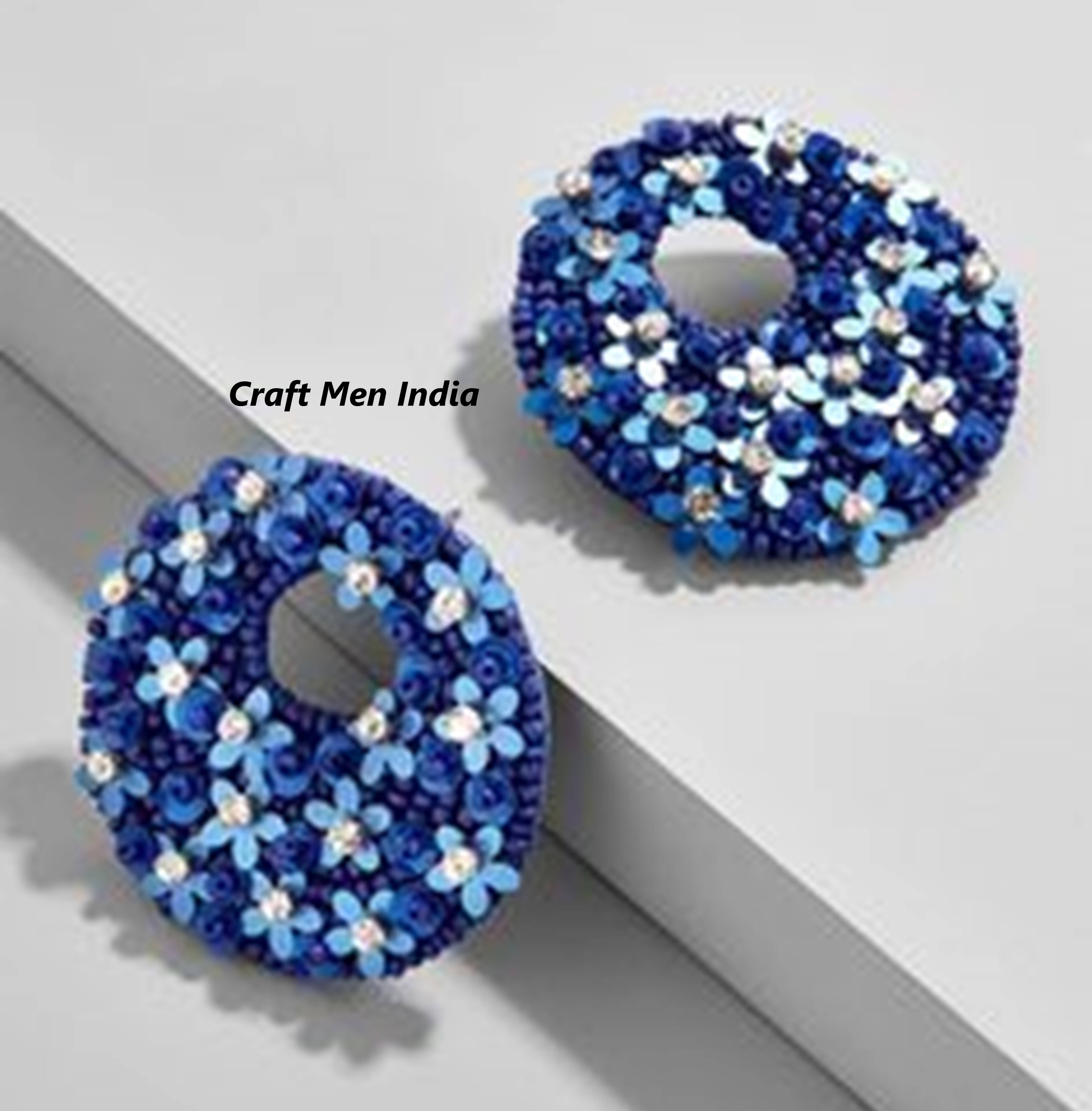 Yelin Series Pearl Exaggerated Metal Beaded Stud Earrings Charming Women's Gift