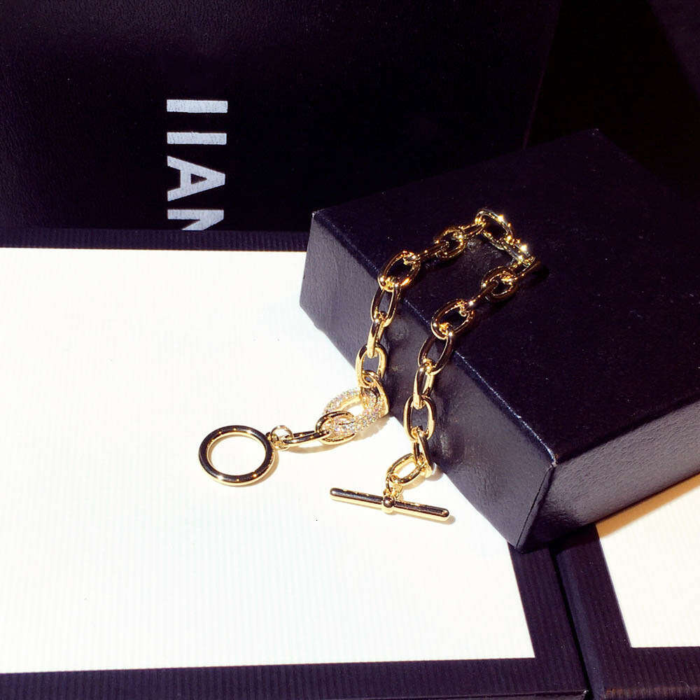 New Fashion Design Korean Japanese Style Thick Bracelet with Zircon Inlay and Buckle, Elegant Versatile Bangle Jewelry for Women S00316