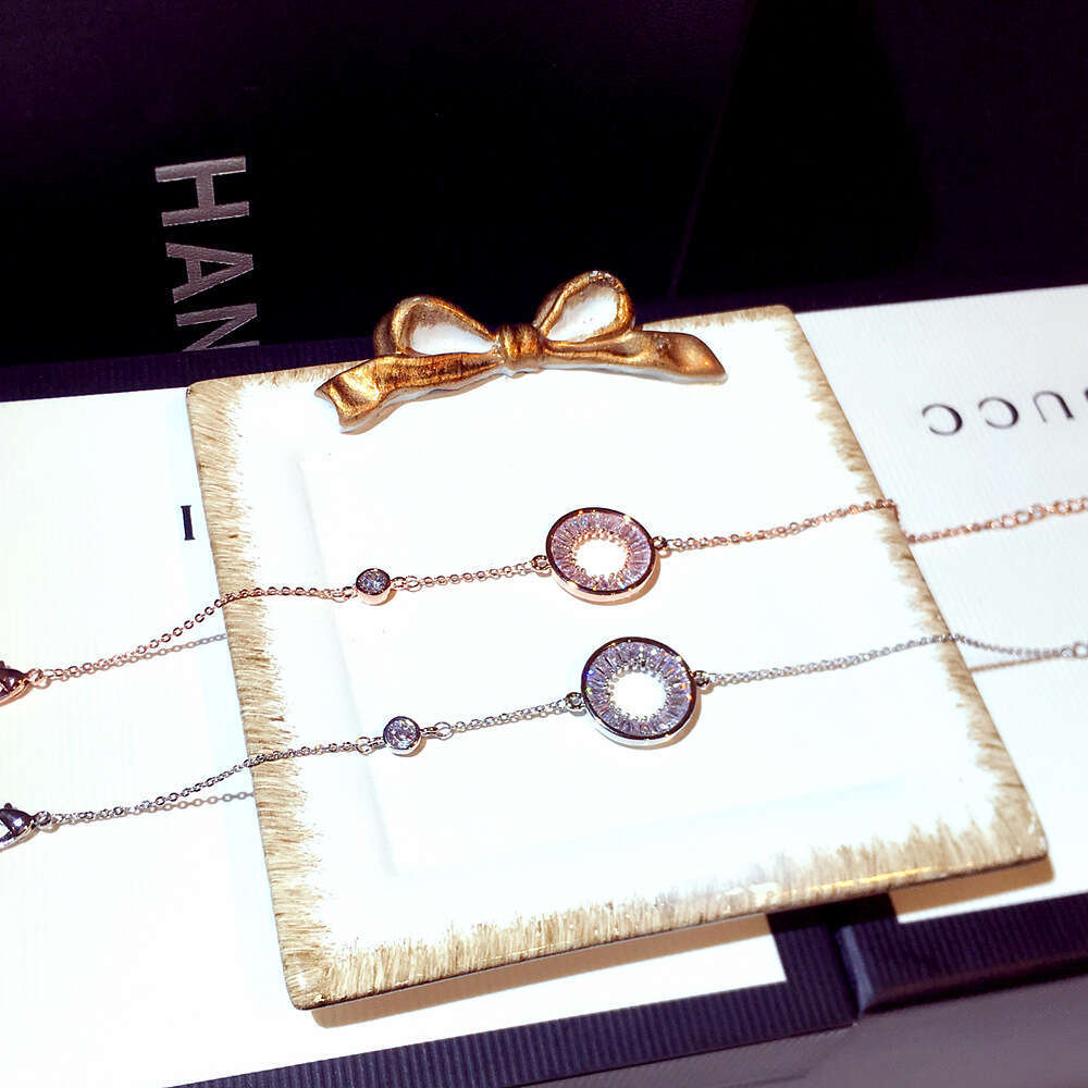 New Fashion Korean and Japanese Style Hollow Zircon Inlaid Circle Bracelet Elegant Women's Jewelry S00308