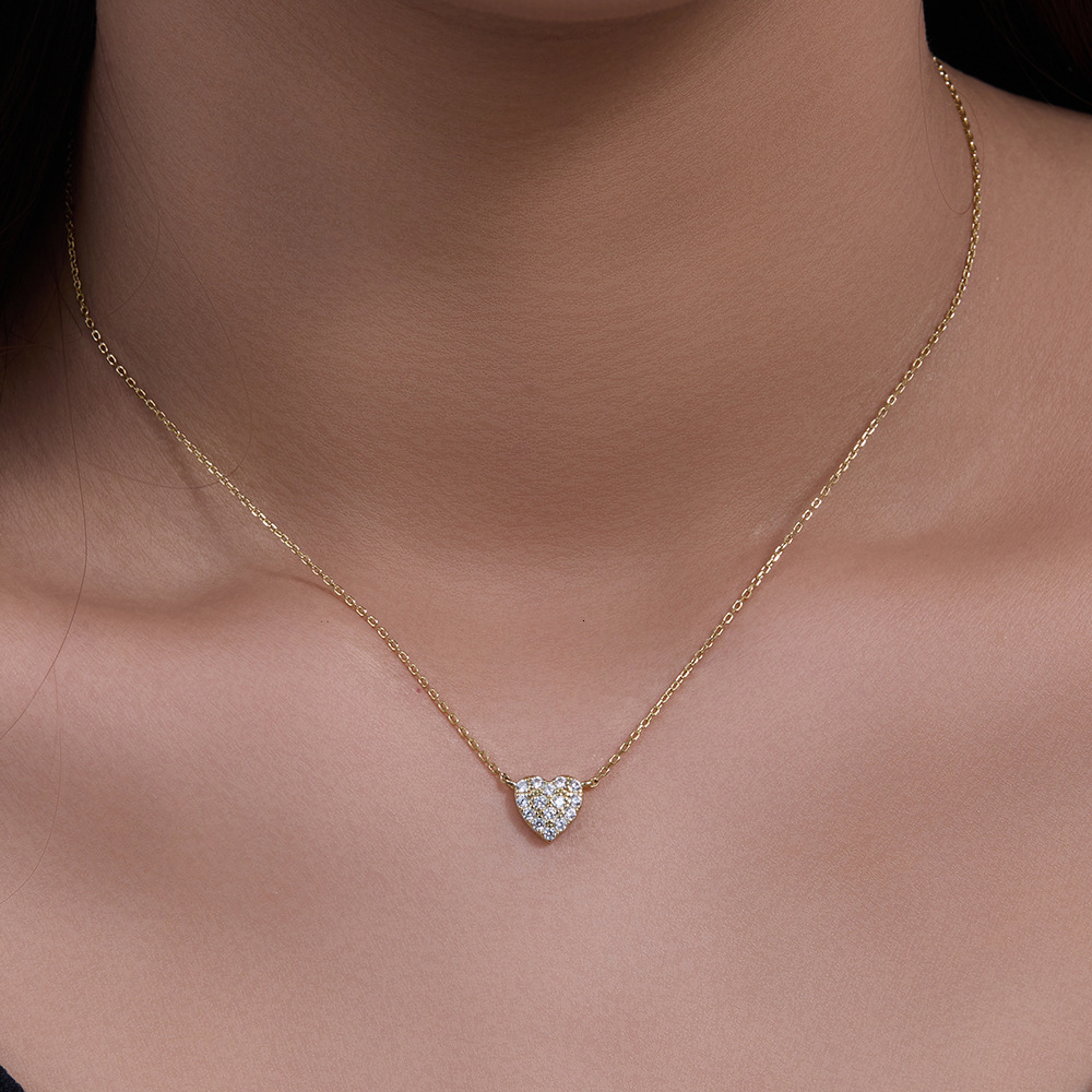 S Pure Sier Heart-Shaped Micro-Paved Zircon Necklace for Women, Light Ins Sweet Versatile Full Dia Heart Collarbone Chain Jewelry for Women