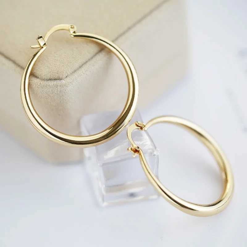 Fashion Simple Womens Gold Color Earrings Large Round Hoop Earrings for Women Exquisite Party Wedding Engagement Jewelry XJ250814